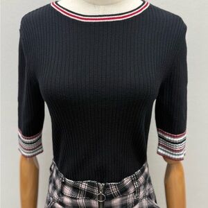Sixty Eight Black Ribbed Knit Top Women’s Size S Short Sleeve Stretch